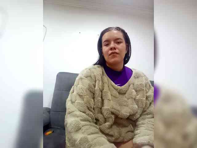 Emily-510 webcam