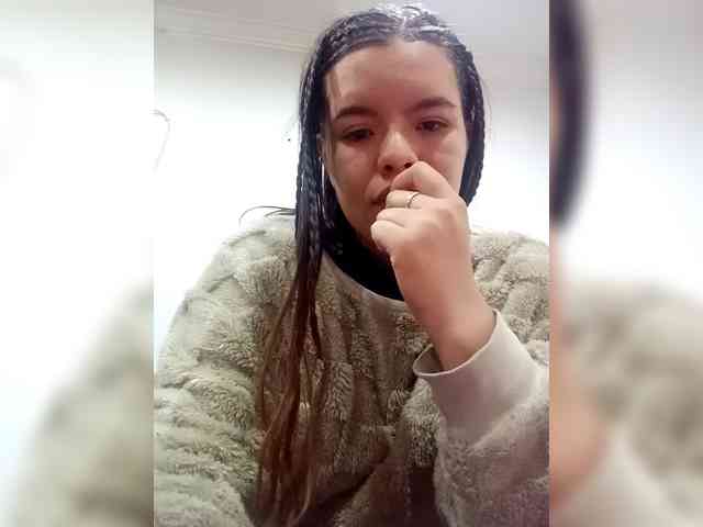 Emily-510 webcam