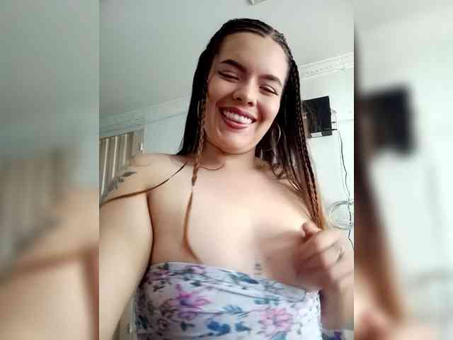 Emily-510 webcam