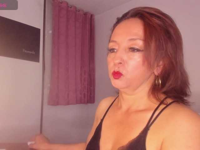 beatricez's BongaCams show and profile