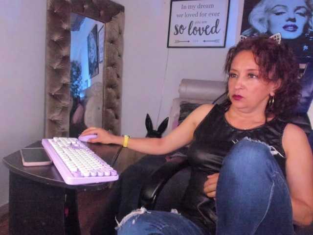 beatricez Profile Image