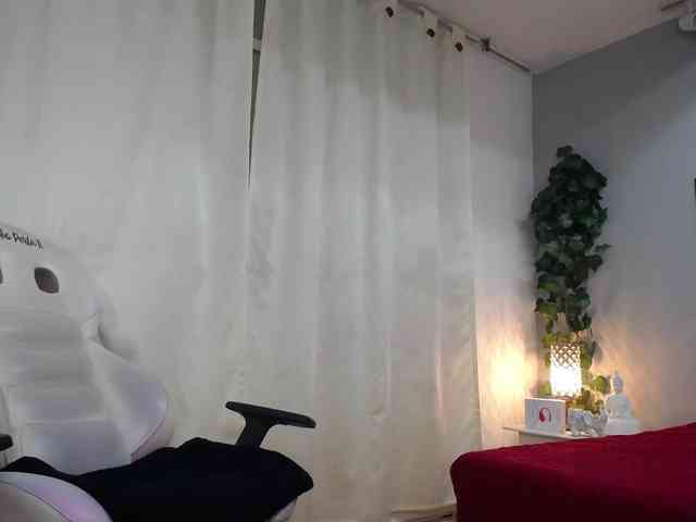 Barbie-Demon Live Webcam on BongaCams