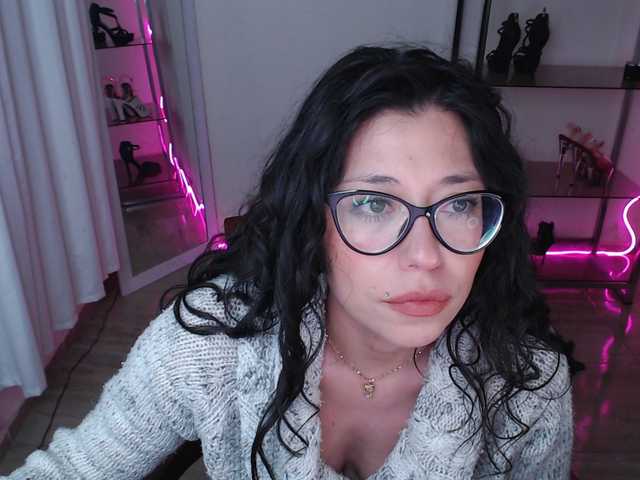 Angel-ink-333's BongaCams show and profile