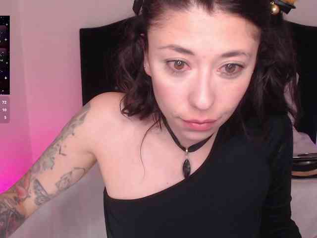 Angel-ink-333 webcam