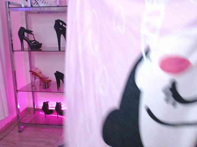 tattoo_highmami webcam