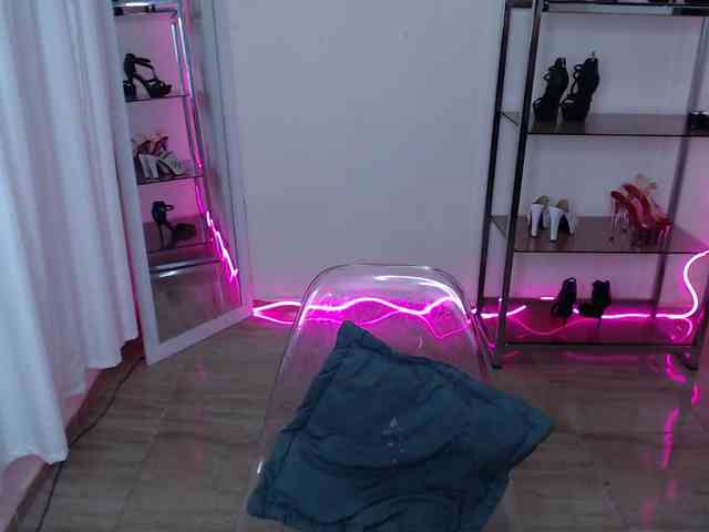 tattoo_highmami webcam