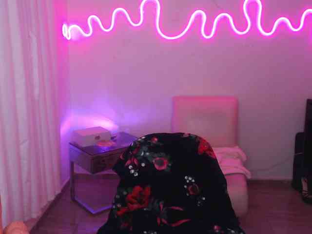 Angel-ink-333 webcam