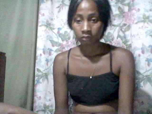 Andreaxs Live Webcam on BongaCams