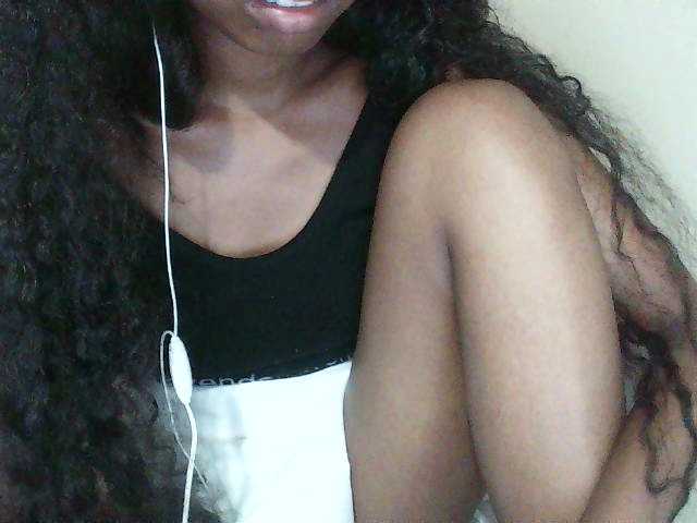 Jolie10's BongaCams show and profile