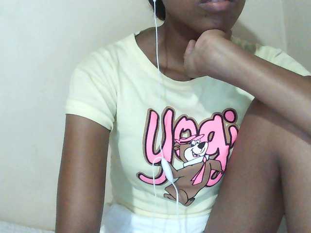 Jolie10 live cam profile