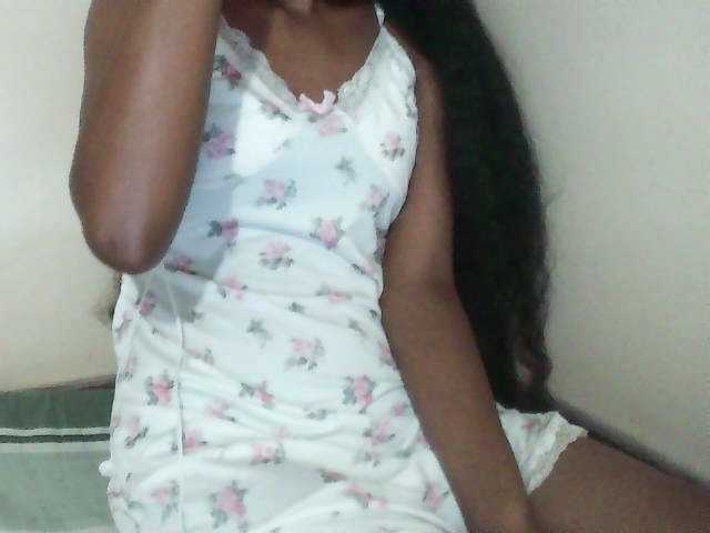 Jolie10's BongaCams show and profile