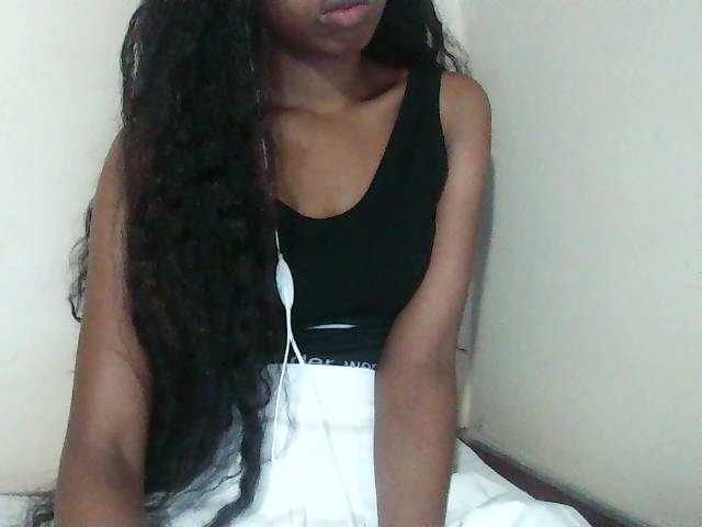 Jolie10's BongaCams show and profile