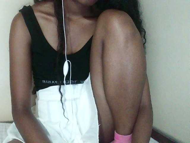 Jolie10's BongaCams show and profile