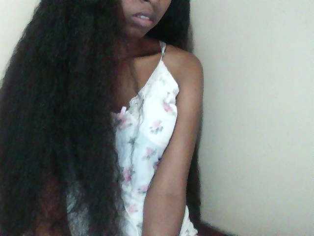 Jolie10's BongaCams show and profile