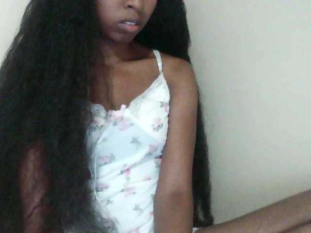 Jolie10's BongaCams show and profile