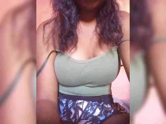 Mimie12 webcam