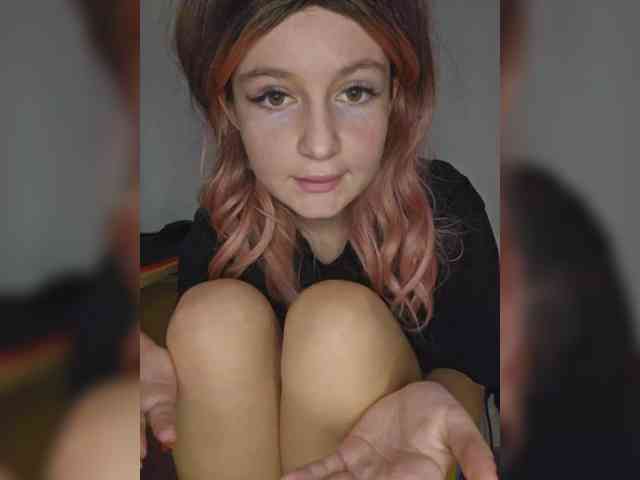 Leah-2 webcam