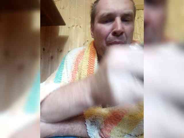 appolon82 Live Webcam on BongaCams