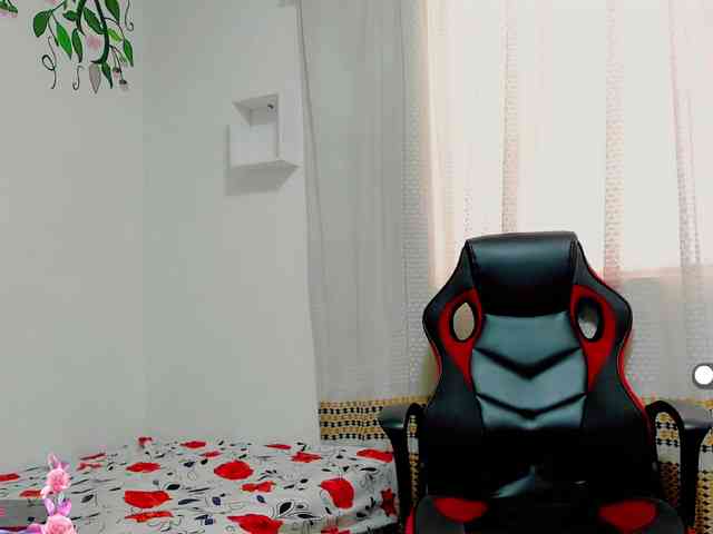 Emely-peyton webcam
