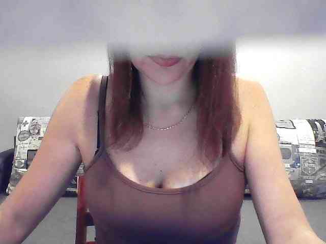 QueenCartyes webcam