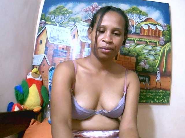 Rsylvia1's BongaCams show and profile