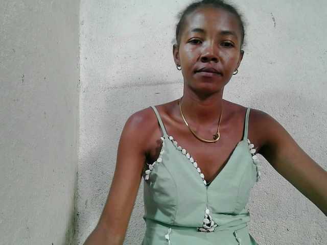 Urcule's BongaCams show and profile