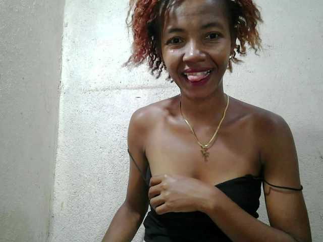 Urcule's BongaCams show and profile