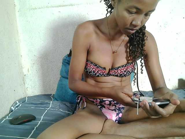 Urcule's BongaCams show and profile