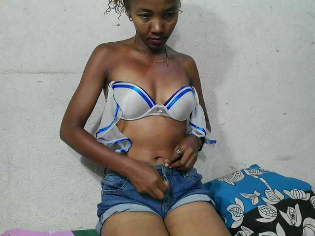 Urcule's BongaCams show and profile