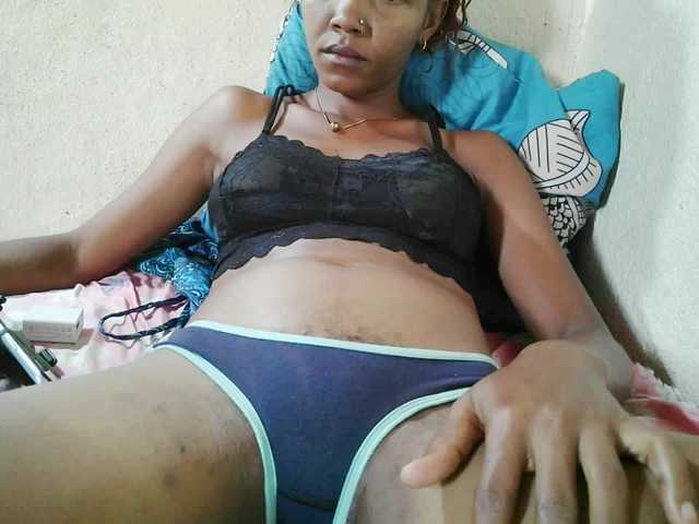 Urcule's BongaCams show and profile