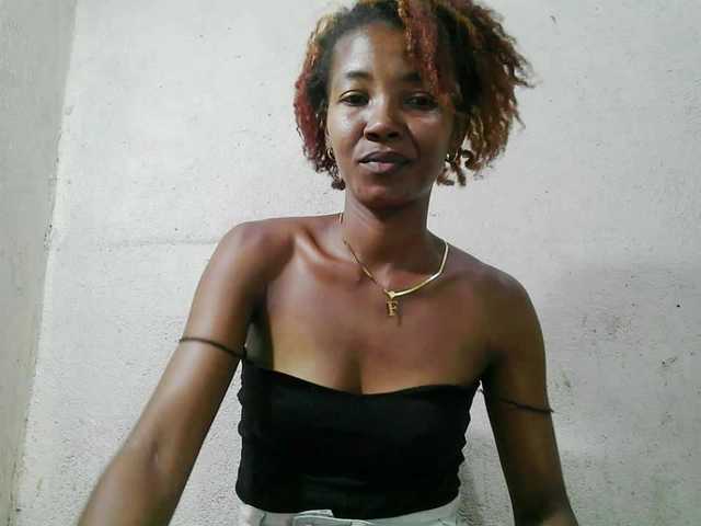 Urcule's BongaCams show and profile