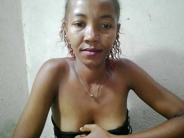 Urcule's BongaCams show and profile