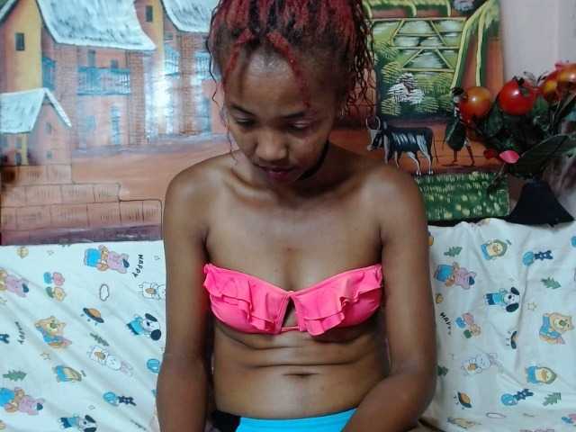 Urcule's BongaCams show and profile