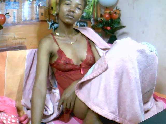 Urcule's BongaCams show and profile