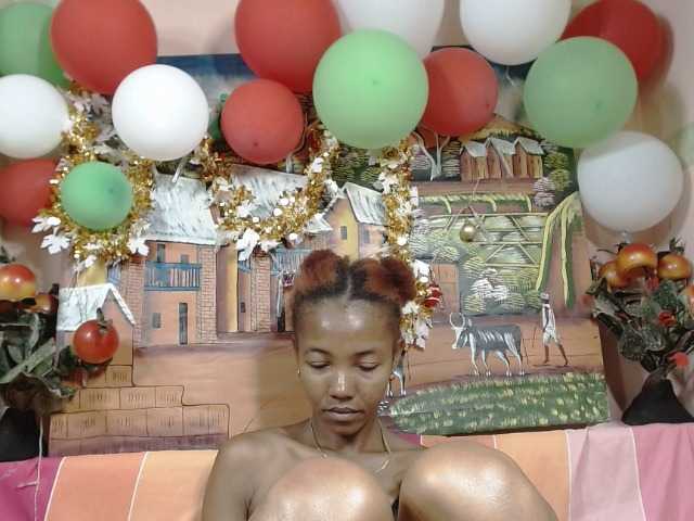 Urcule's BongaCams show and profile