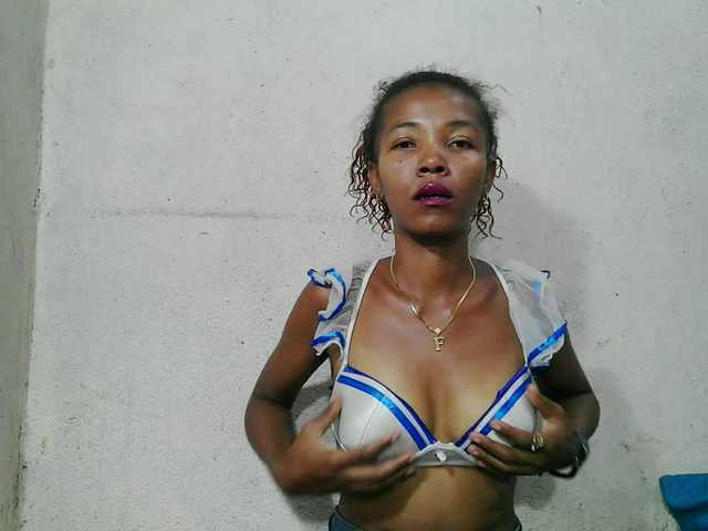 Urcule's BongaCams show and profile