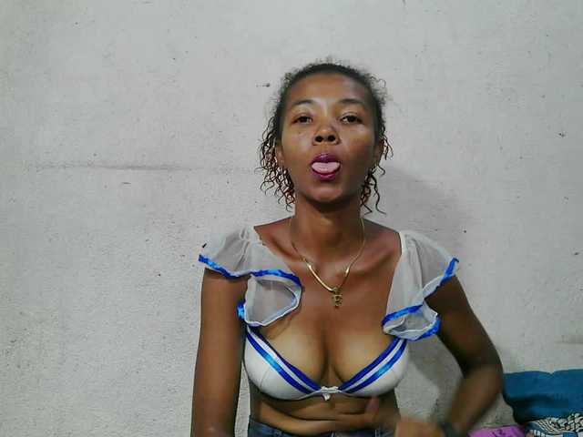 Urcule's BongaCams show and profile