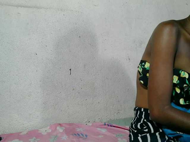 Urcule's BongaCams show and profile