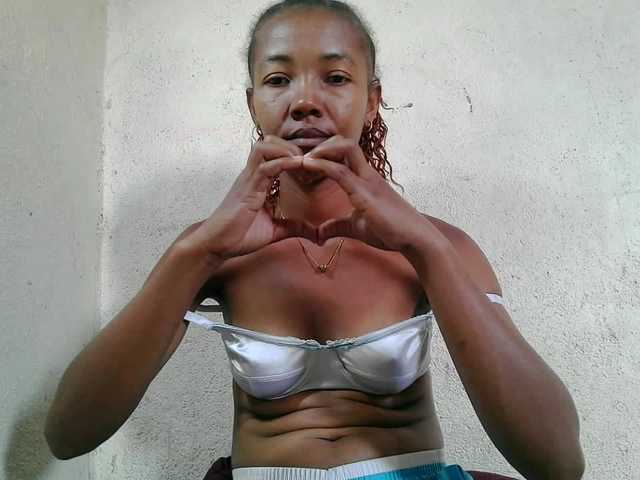 Urcule's BongaCams show and profile