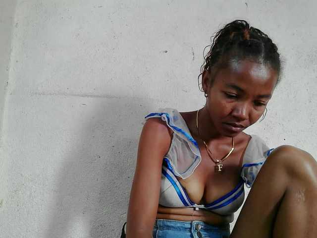 Urcule's BongaCams show and profile