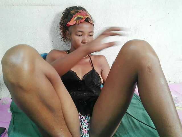 Urcule's BongaCams show and profile