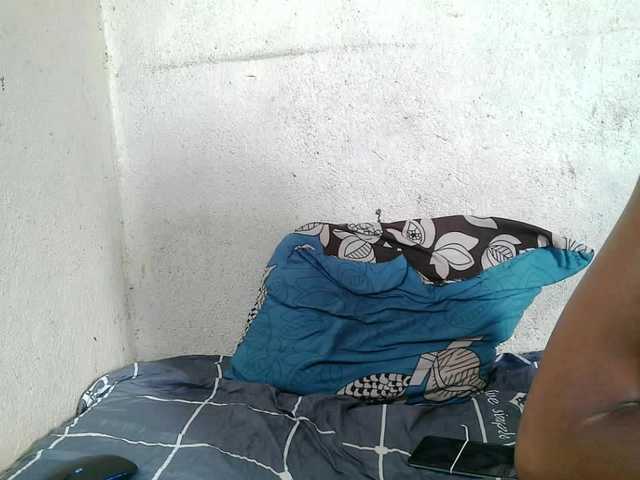 Urcule, une amatrice française avec qui discuter et avoir du sexe