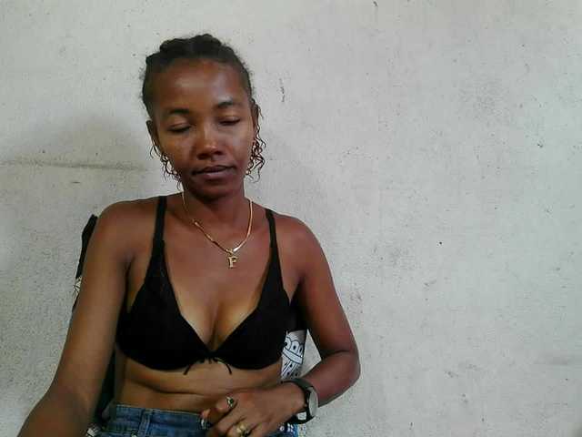 Urcule's BongaCams show and profile