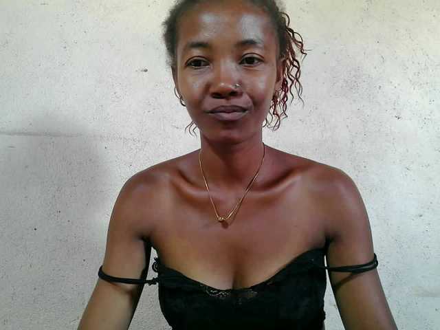 Urcule's BongaCams show and profile