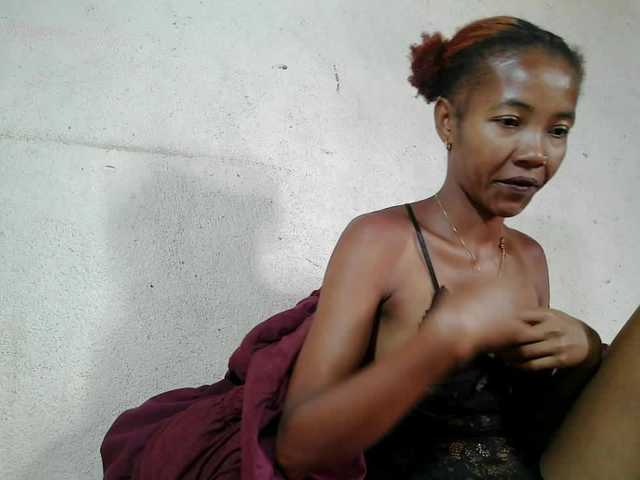 Urcule's BongaCams show and profile