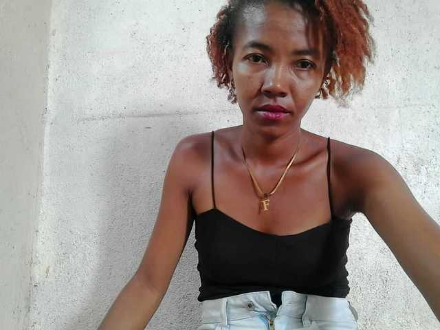 Urcule's BongaCams show and profile