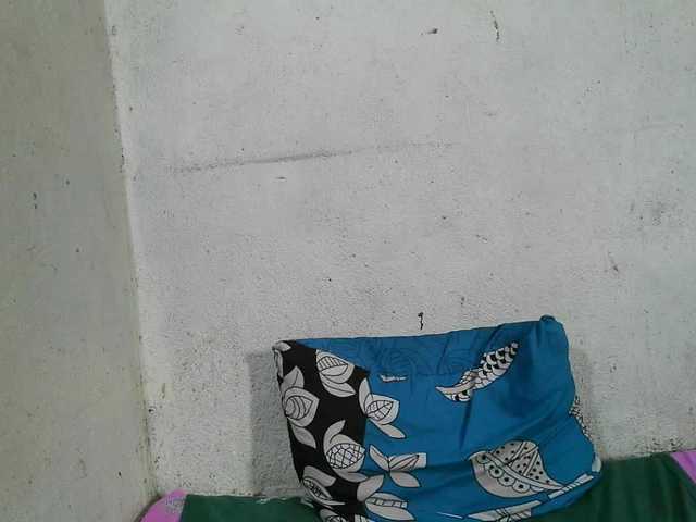 Urcule's BongaCams show and profile