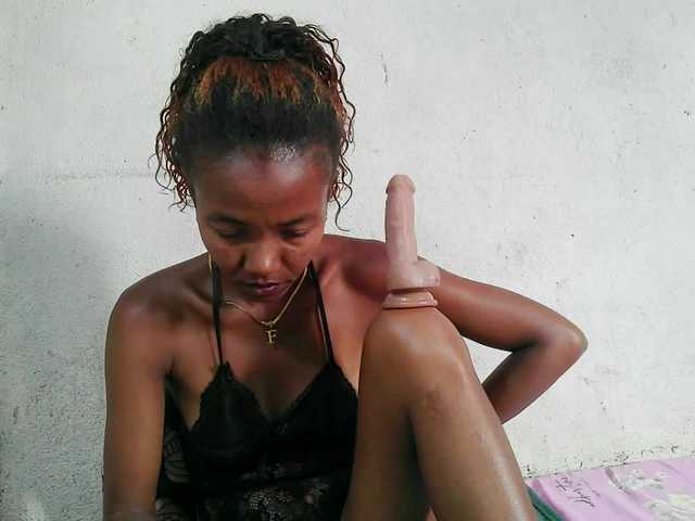 Urcule's BongaCams show and profile