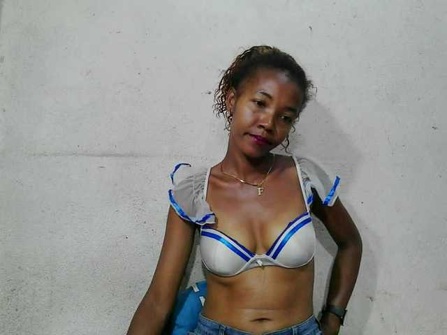 Urcule's BongaCams show and profile