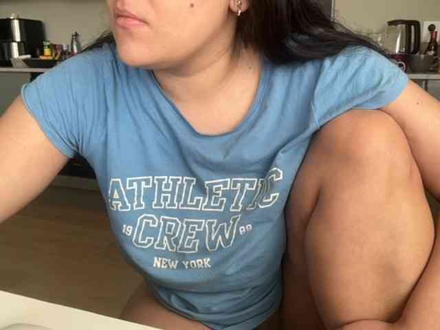 GraceNeal Live Webcam on BongaCams